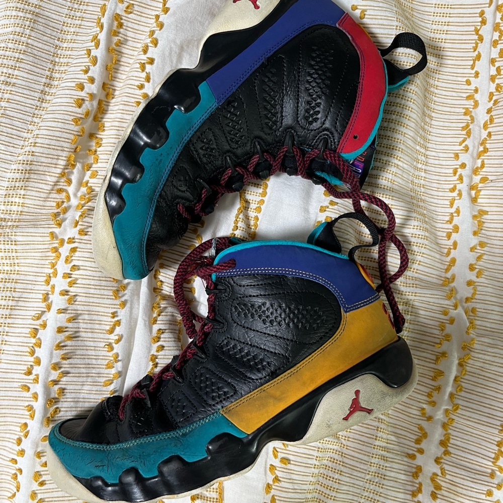 Air Jordan Retro 9 Dream it Do it Multicolor High-Top Sneakers